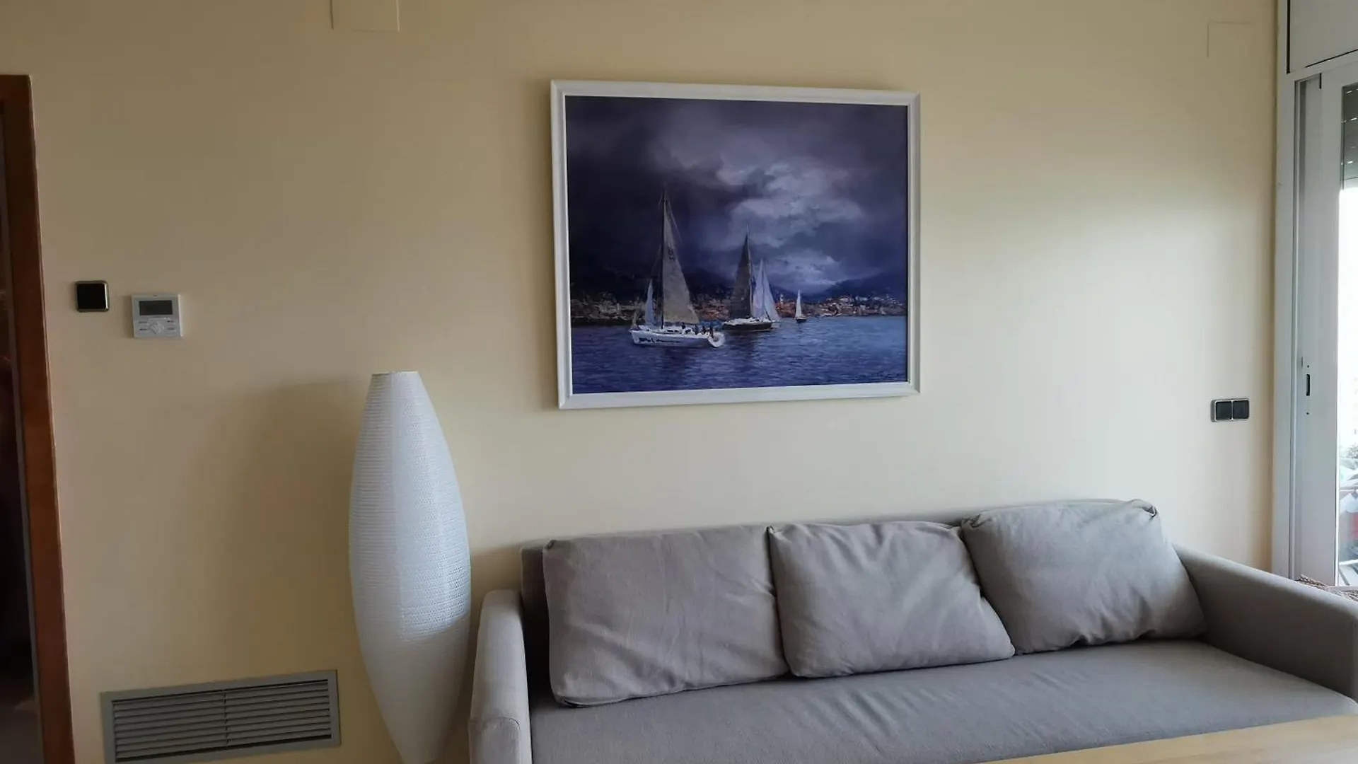 Seafront Apartment S'Abanell Central Park With Pool ブラナス スペイン